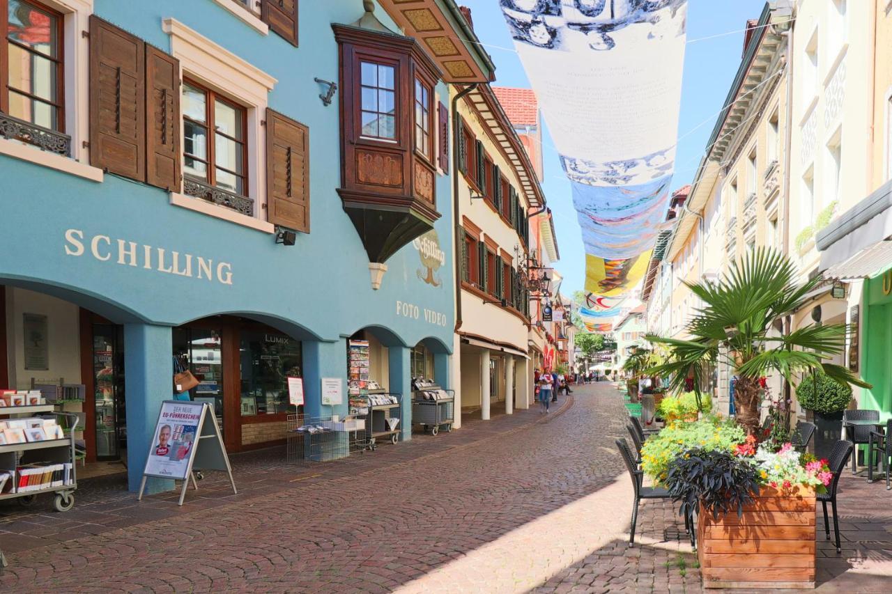Loewe Apartment Gold Tiengen Altstadt Waldshut-Tiengen Exterior photo